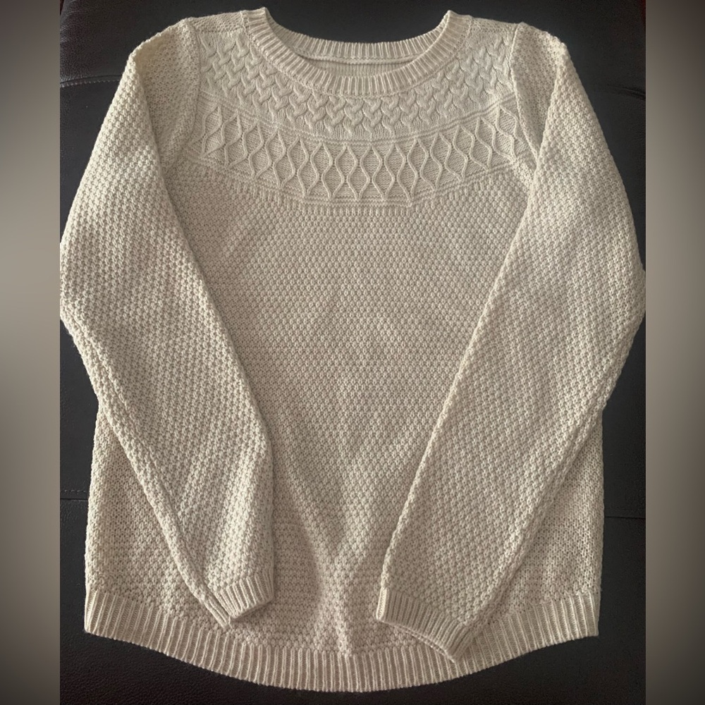 Signature Beige Fisherman Cable Knit Sweater Women's Size Medium Very Soft